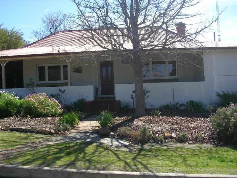 10 Scarpia Street, York WA 6302