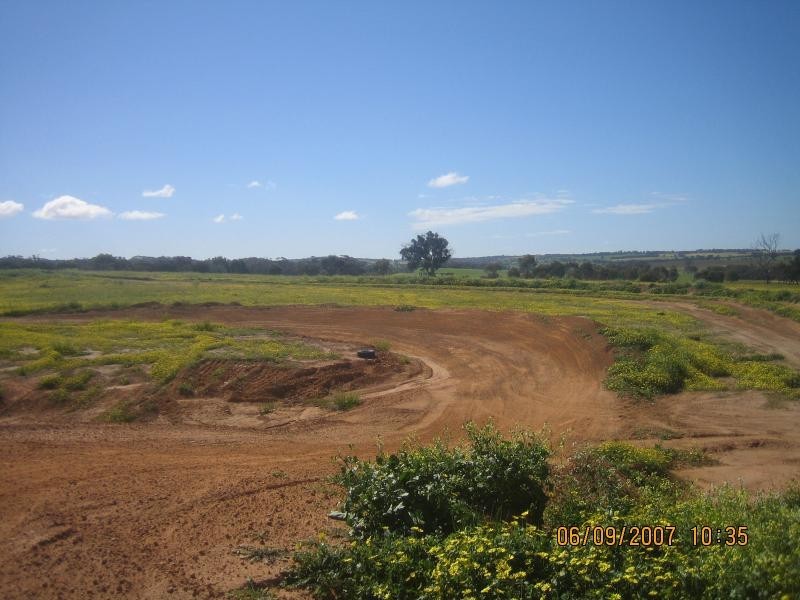 4070 Quairading York Road, Kauring WA 6302