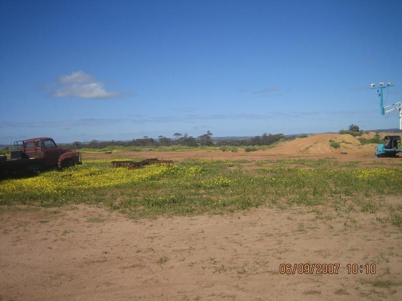 4070 Quairading York Road, Kauring WA 6302