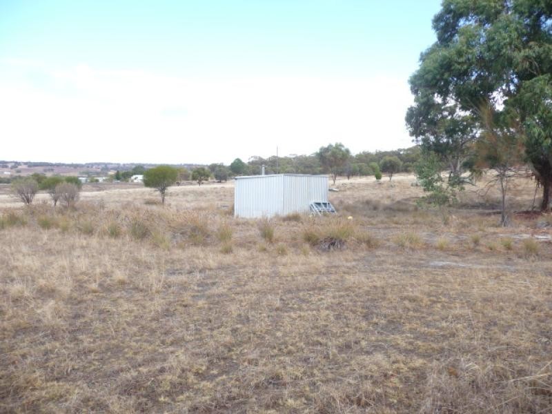 1934 Rogers Road, Westdale WA 6304