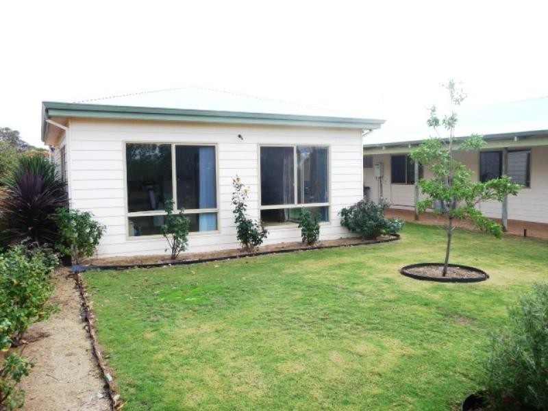 9 Ensign Dale Court, York WA 6302