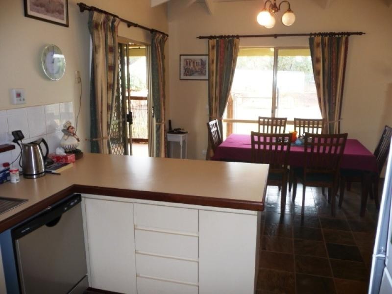 9 Ensign Dale Court, York WA 6302