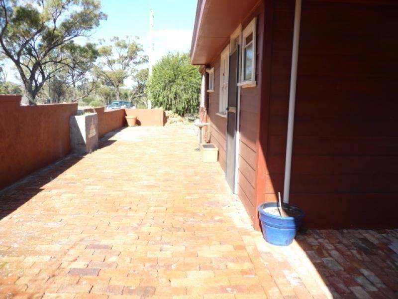 35 Prunster Road, York WA 6302