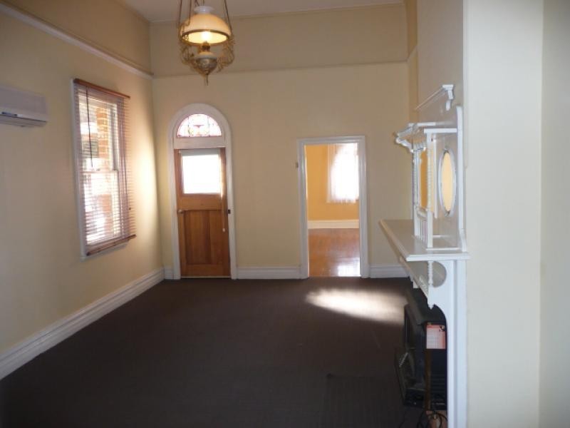 155 Avon Terrace, York WA 6302