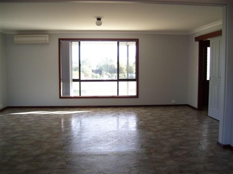 10 Lukin Street, Beverley WA 6304