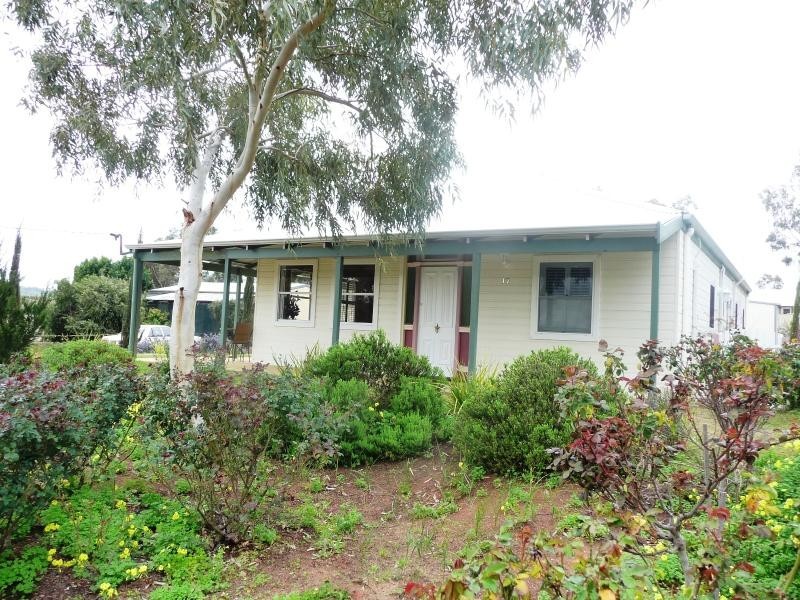 12 Hope Street, York WA 6302