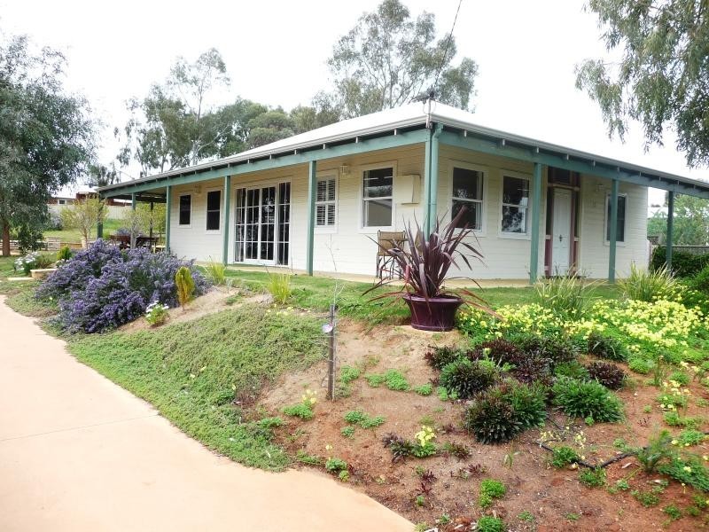 12 Hope Street, York WA 6302