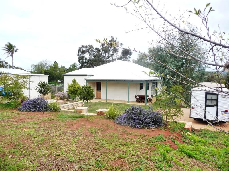 12 Hope Street, York WA 6302