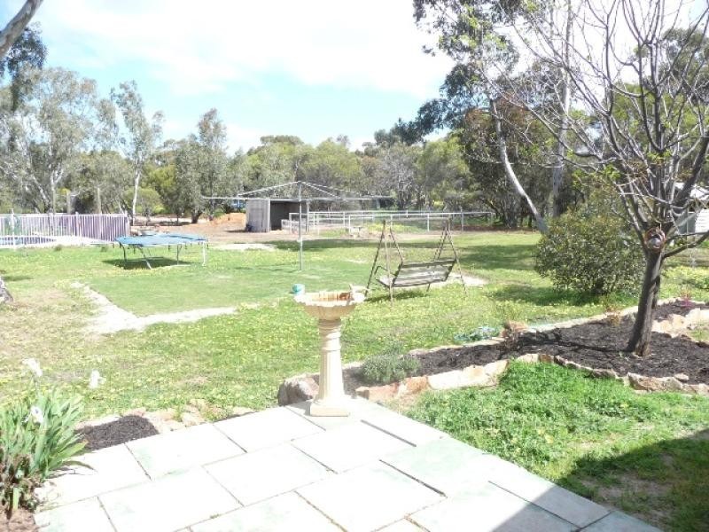 58 A Carter Road, York WA 6302