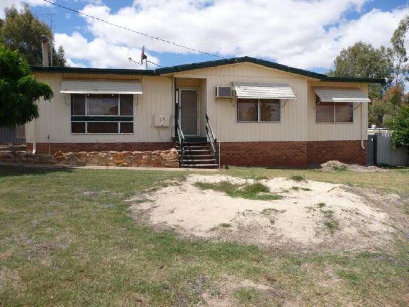12 View Street, York WA 6302