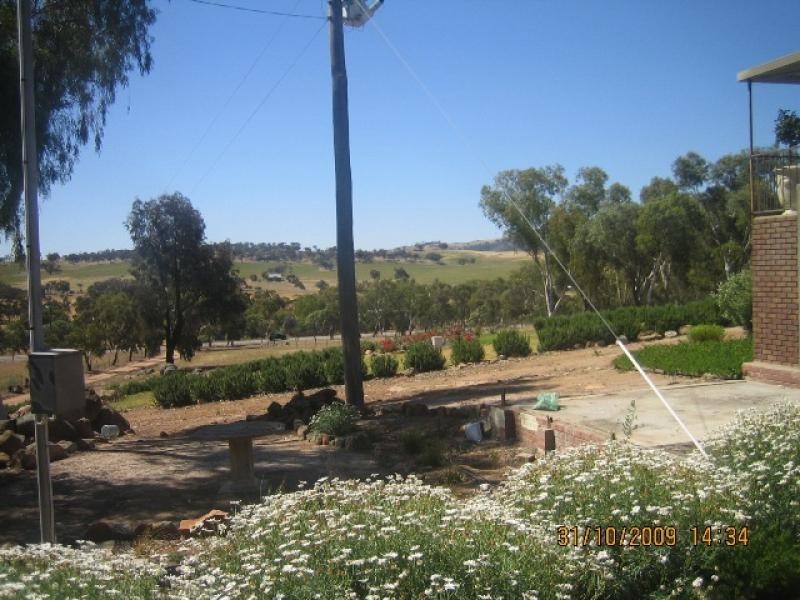 4374 Great Southern Highway, York WA 6302