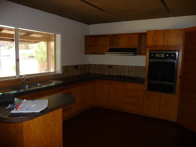 264 Avon Terrace, York WA 6302