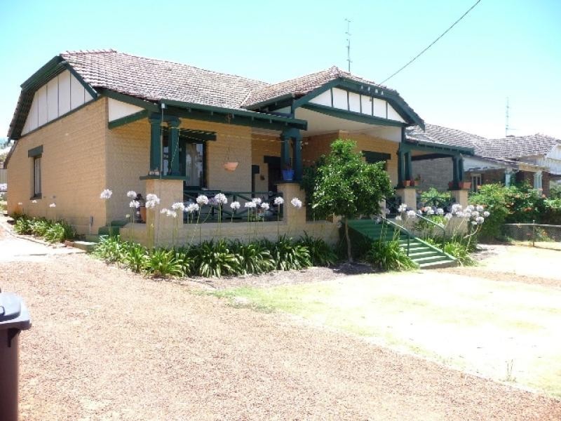 68 MaCartney Street, York WA 6302