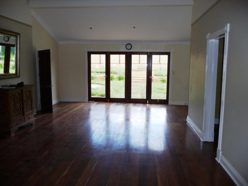 68 MaCartney Street, York WA 6302