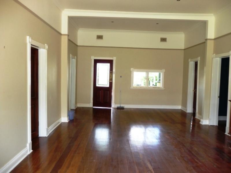 68 MaCartney Street, York WA 6302