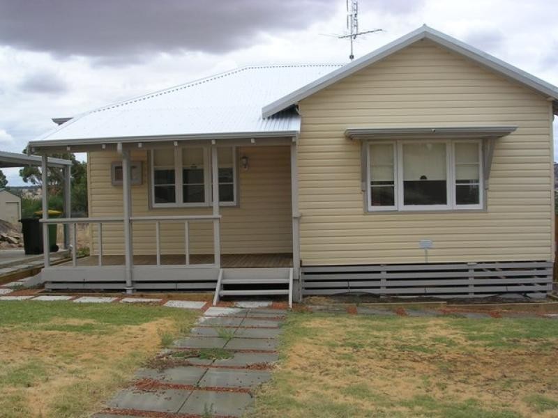 5 Mansfield Street, York WA 6302