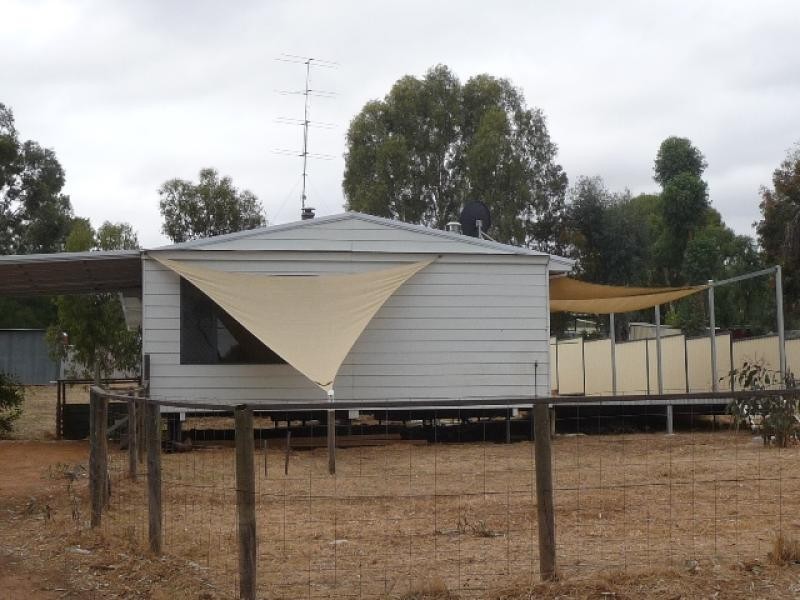 38 Cardwell Road, York WA 6302