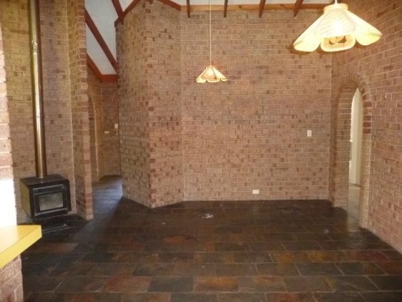 38 Suburban Road, York WA 6302