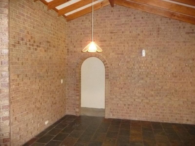 38 Suburban Road, York WA 6302