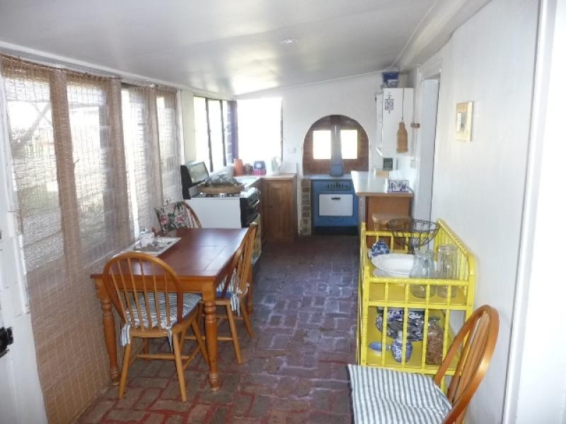 10 Ninth Road, York WA 6302