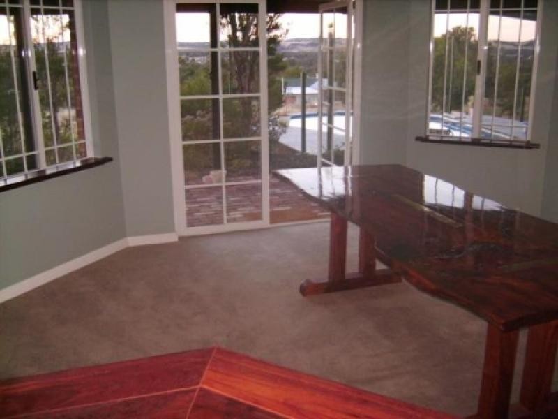 6 Steere Road, York WA 6302