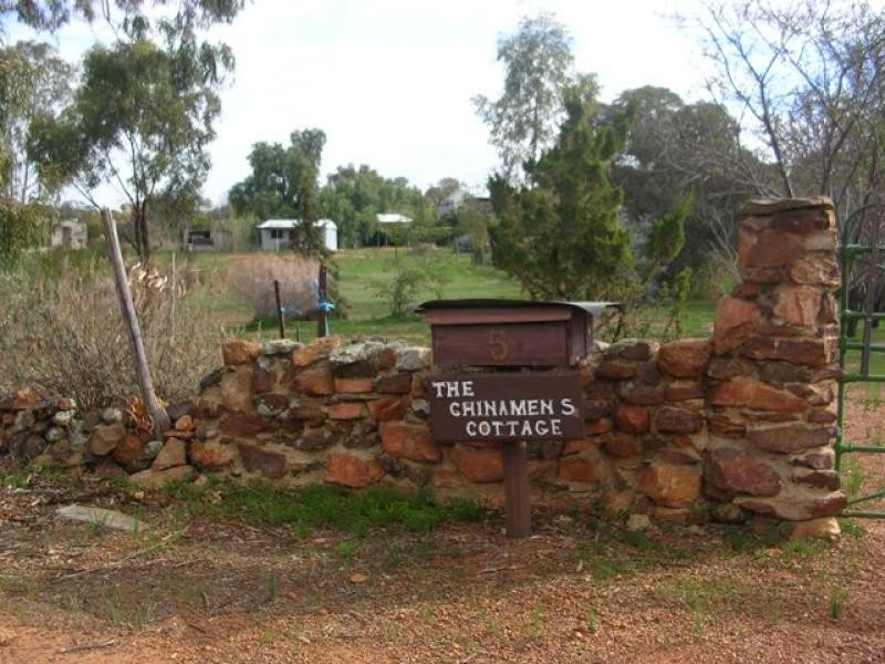 5 Lee Crescent, York WA 6302