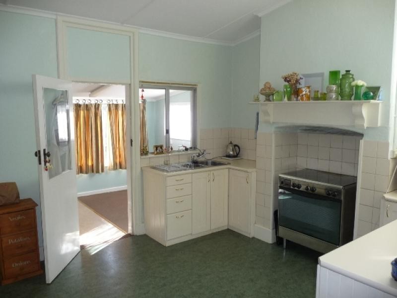 21 Grey Street, York WA 6302