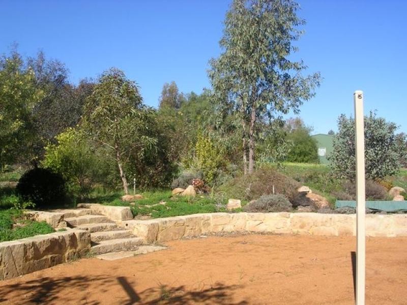 24 Bouverie Road, York WA 6302