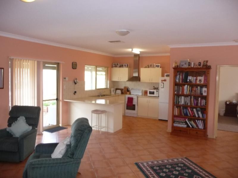 45 Gt Southern Highway, Beverley WA 6304