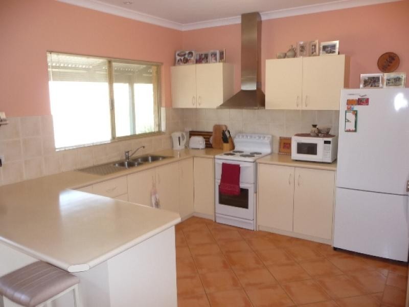 45 Gt Southern Highway, Beverley WA 6304