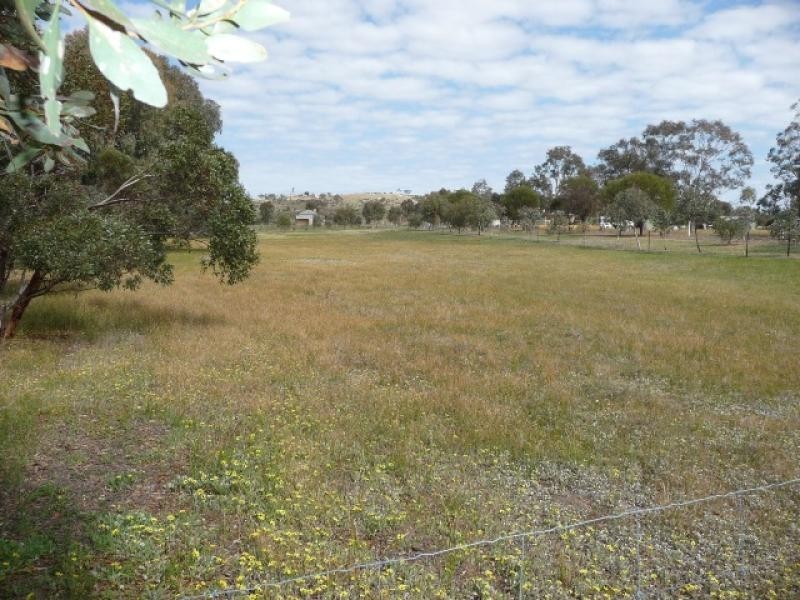 45 Gt Southern Highway, Beverley WA 6304