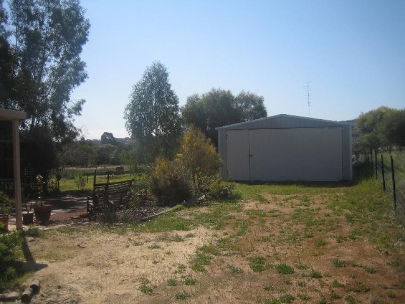 34 Alfred Street, York WA 6302