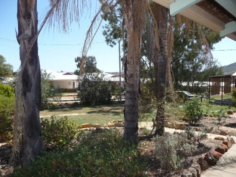 12 Scott Street, York WA 6302