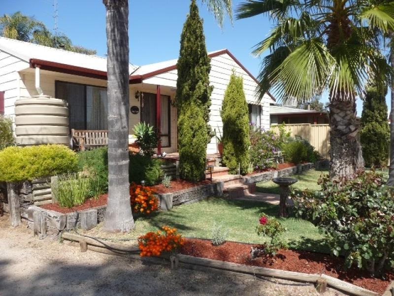 70 Newcastle Street, York WA 6302