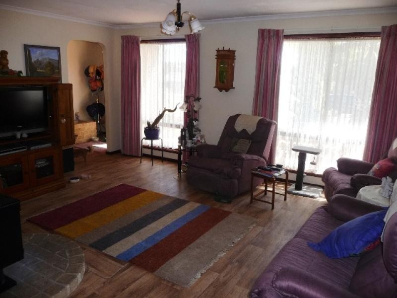 70 Newcastle Street, York WA 6302