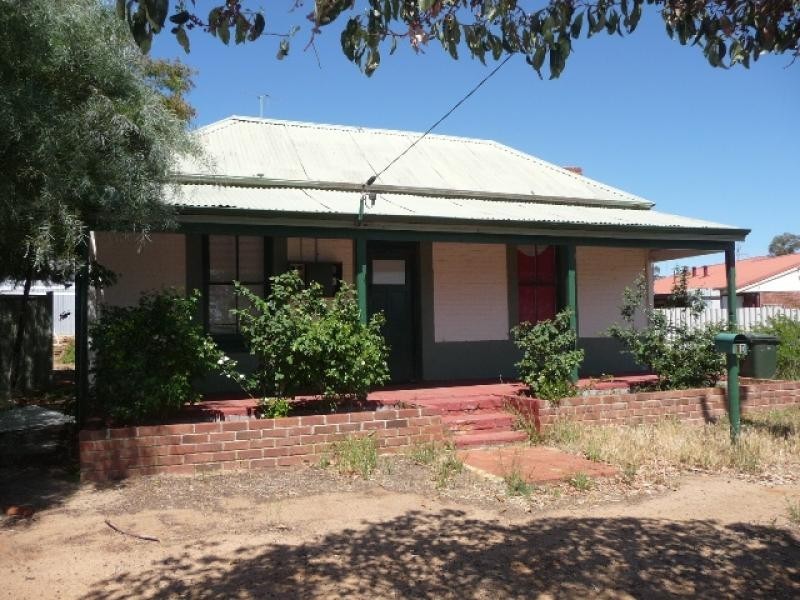 10 Northam Road, York WA 6302