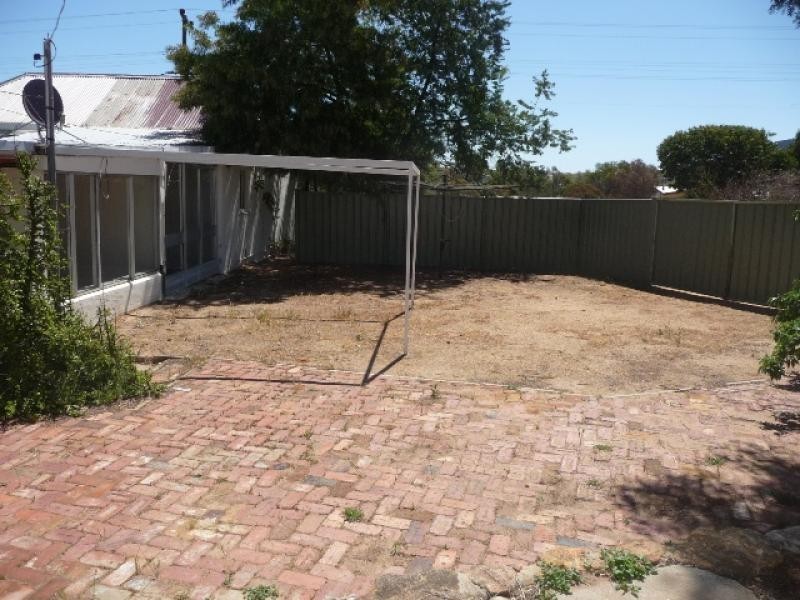 10 Northam Road, York WA 6302