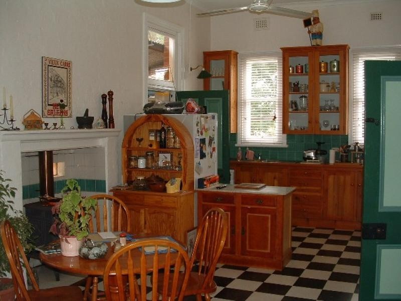 96 Lukin Street, Beverley WA 6304