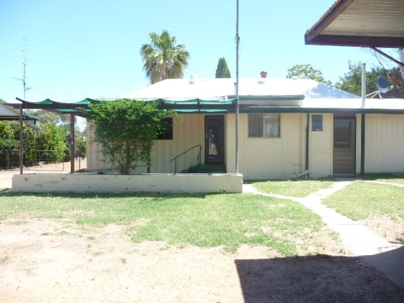 264 Avon Terrace, York WA 6302