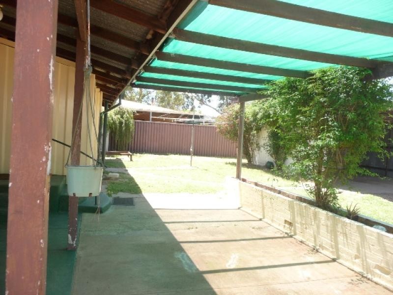 264 Avon Terrace, York WA 6302