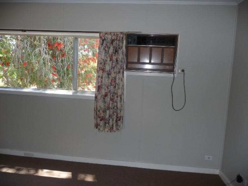 264 Avon Terrace, York WA 6302