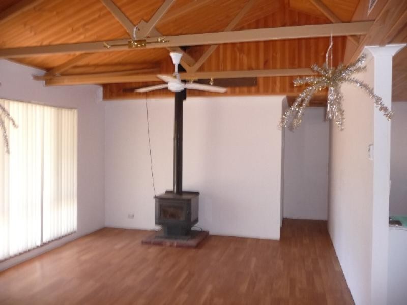 21 Bland Street, York WA 6302