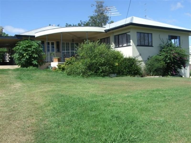 12 Braemar St, Warwick QLD 4370