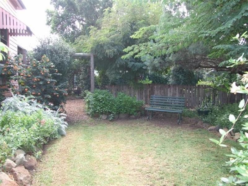 59 Locke St, Warwick QLD 4370