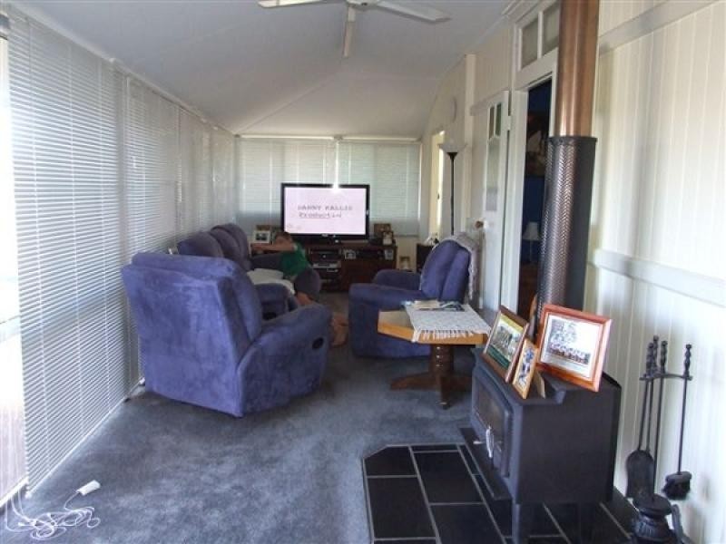 96 PRATTEN ST, Warwick QLD 4370