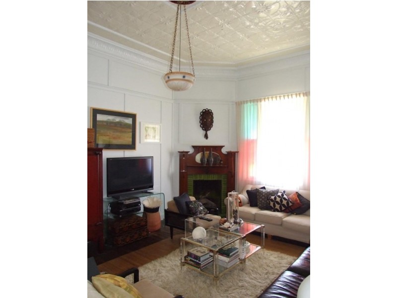 92 Dragon St, Warwick QLD 4370