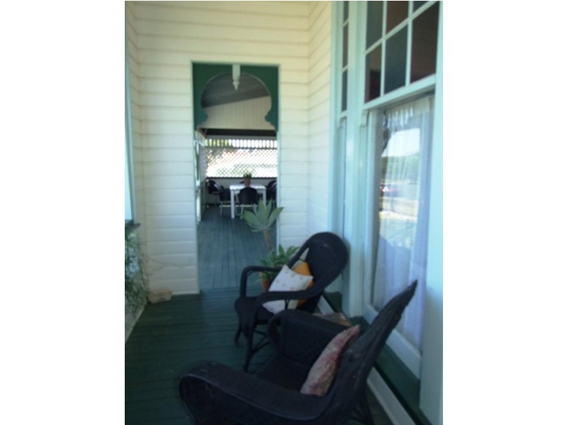 92 Dragon St, Warwick QLD 4370