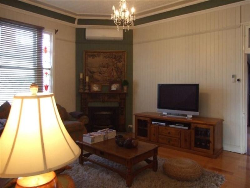 34 Fitzroy St, Warwick QLD 4370