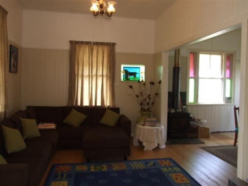 15 PERCY ST, Warwick QLD 4370