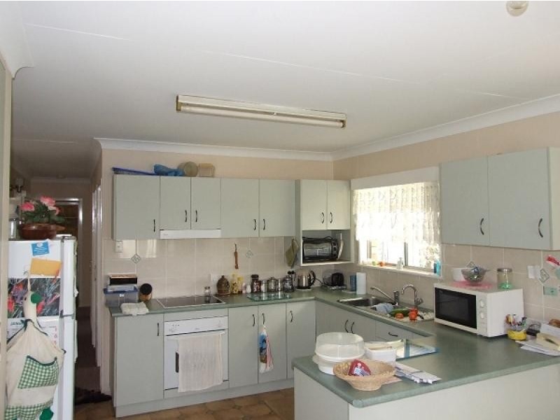 11a Clarke st, Warwick QLD 4370